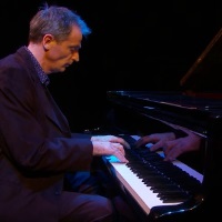 Simon Latarche